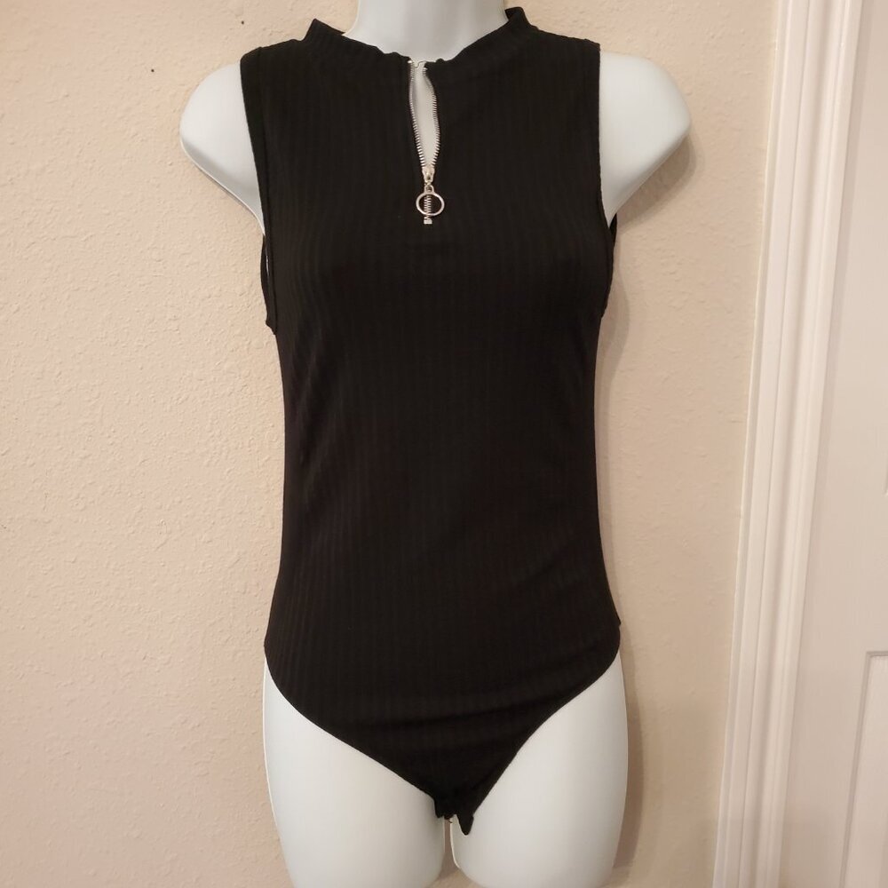 Women Sleeveless Knit Bodysuit Black Color 1/4 Zip up front closure. Mock Neck.